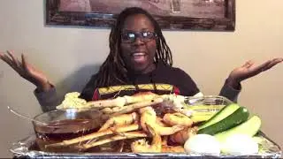 #mukbang Huge SnowCrab legs and Jumbo Shrimp Mukbang W/Bloves Smackalicious Sauce! #seafoodmukbang