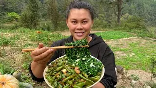今天做个辣椒炒肉盖饭，配着鲜嫩的豌豆苗，一人吃一大碗 Today, stir fry meat with chili pair it with rice eat