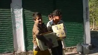 Ali Manek in Kashmir, Pakistan & India after the 2005 Earthquake