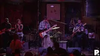 SUNDAZED | HONEYDEW SQUEEZE | THE PUBLIK | Live at Reggies !!!