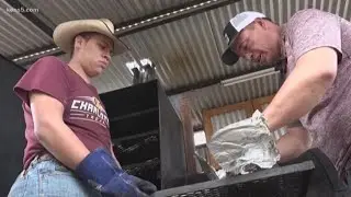 Charlotte High School students become pitmaster prot&eacute;g&eacute;s