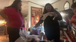Gift Exchange with Cousin-In-Law- Vlogmas Day 15 2022