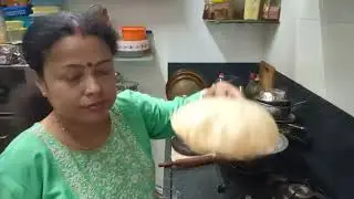  রাতের আড্ডায় আমরা সবাই