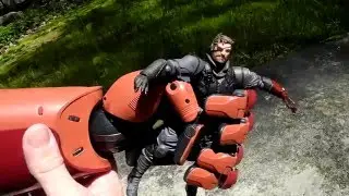 MGSV 1/1 scale Bionic Arm unboxing (part 2)