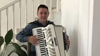Lecția IX -  Acorduri diminuate și acompaniament