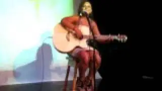 Clip of iNDRANi singing 
