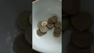 DROPPING COINS SOUNDS SATISFYING #short ##asmr #asmrsounds #asmrshortvideo