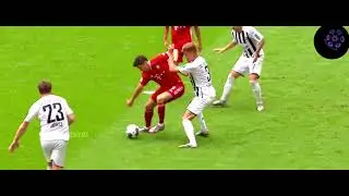 Robert Lewandowski Best Striker In 2020 (2020-21) Skills and goals