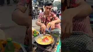 Crazy Egg Omelette Made with Pepsi Cola in India - Indian Street Food