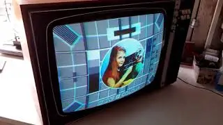 THE 1974 PHILIPS G8 TELEVISION, SHOWING TEST CARD 'F'