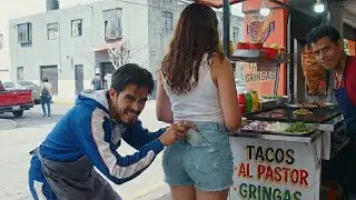 Taqueros le robaban a sus clientes en su cara y al final esto pasó...