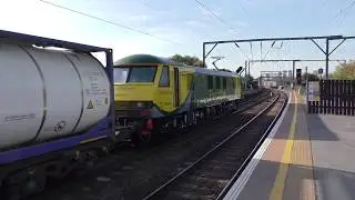 (HD) Repainted Freightliner 90042 passes Camden Road working 4M81 - 31/10/14