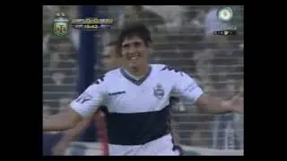 Gran jugada colectiva y gol de Jorge C&oacute;rdoba ante Argentinos Juniors. 2011