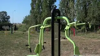 Le charme du Square Pierre Mend&egrave;s France, un &eacute;crin naturel &agrave; Nevers Loire
