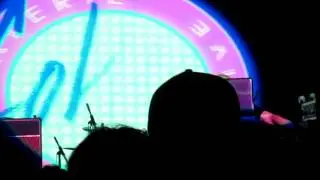 College - She Never Came Back - Live