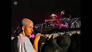 Крым. Щёлкино. КаZантип 1999 г.  Dj Boomer на Главной сцене