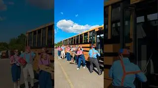 TEACHER SCHOOL BUS 😳