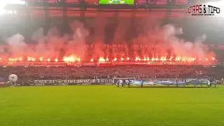 E: Lech Poznań - Pogoń Szczecin. [Pyro]. 2018-02-18