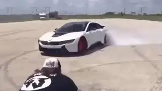 BMW i8 Burnout / Drift