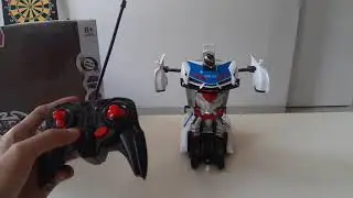 Toys Review: Cara memasang batre mobil remote yang bisa jadi robot/ RC Robot Police Car Deformation