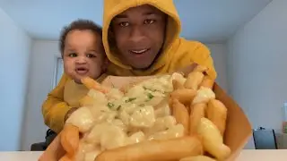 SUPER CHEESY POUTINE FRIES WITH MY DAUGHTER!!