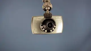 Автомобильный видеорегистратор Eplutus DVR-922 с записью на SD карту