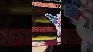 TRANSFORMERS OPTIMUS PRIME G1,G2 et REEDITION 2002.