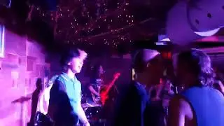 Convikt - Linoleum cover