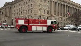 *AIR CRASH TENDER/ARFF UNIT* DCFD Foam Task Force Responding urgently with Airhorn!