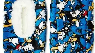 Sonic the Hedgehog 30th Anniversary Fuzzy Babba Slipper Socks Review
