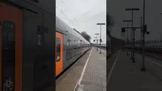 Rhein Ruhr Xpress komt aan op Aachen West met tyfoon