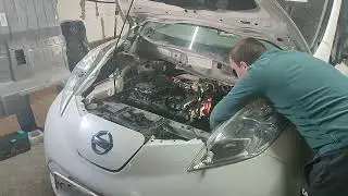 Nssan Leaf замена инвертора от ZE1 первые 5 часов =) Потом села батарейка.