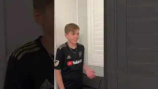 Student roasts teacher # credit to (Twintime)