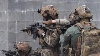 U.S. Air Force Special Tactics Operators during Emerald Warrior 21.1.