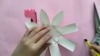 Cat ly giay tao hinh hoa huong duong dac sac nhat - Quỳnh Lan Sẻ Chia