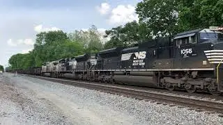 NORFOLK SOUTHERN GE AC44C6M Special Unit Southbound