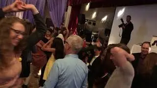 How to do a Jewish Mitzvah Hora and Chair Raise with DJ-Emcee Scott Topper