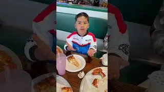 Mom catches dad, son and daughter eating pizza without her #shorts