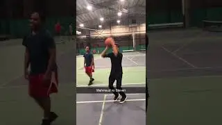 Mahmoud Abdul Rauf shoots Jumpers with his eyes closed #roadto2k