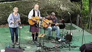 Scottish Folk Music by Ed Miller, Jil Chambless, and Scooter Muse at GMHG 2021