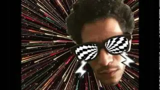 We Alien - 2E - Electro Hip Hop - Cartoon Character