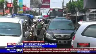 Jalur Pantura Cirebon Macet Parah