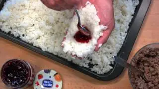 Menz&Gasser_Arancini with heart of cherry jam and ground with corn breadcrumbs