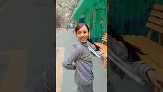 #duet #fun #entertainmentvideos #mystery #dance #song 😆👋😚🪩