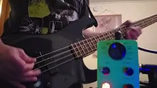 Charvel/Jackson 575 bass vs. Flamma FC05 Modulation Micro - all 11 effects