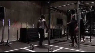 Deji training with Leon Wills (KSi & Gib&rsquo;s trainer)