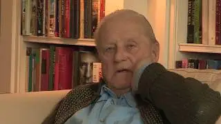 John Julius Norwich - Round Britain Quiz (120/136)
