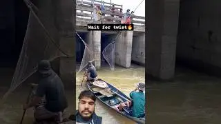 amazing fishing method fishing net #netfishingvideo #fishingvideo #shorts #youtubeshorts