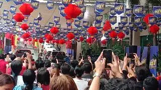 Piling lucky at showtime