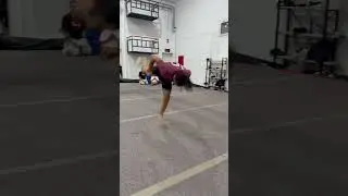 Demonstration of my power style InextremisClub to Barcelonia 😈☝️. #aerial #Frontswing #tdr